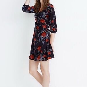 Madewell Silk Ruffle-Waist Dress in Windblown Poppies Size 6P